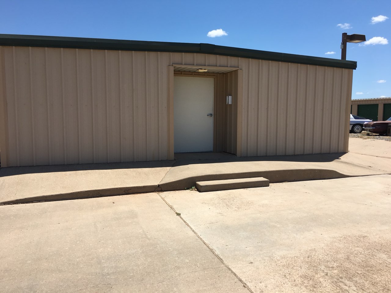 Exterior view of the Maple Street Storage facility building in Abilene, TX